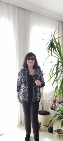 Siyah  Leopar Desenli Kapşonlu Fermuarlı Hırka