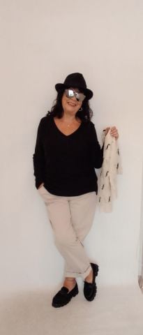 Siyah Ve Yaka  İtalyan Yumos Viskon Bluz