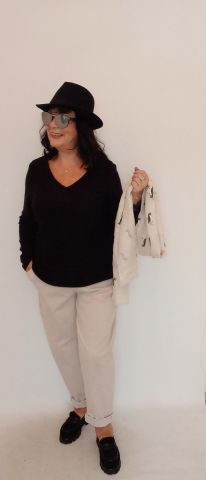 Siyah Ve Yaka  İtalyan Yumos Viskon Bluz