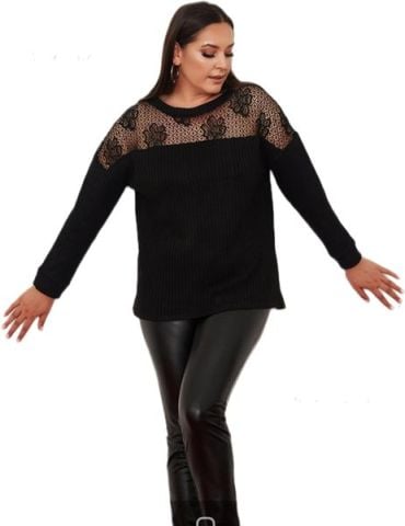 Büyük Beden Siyah Robası  Dantelli  Triko Bluz