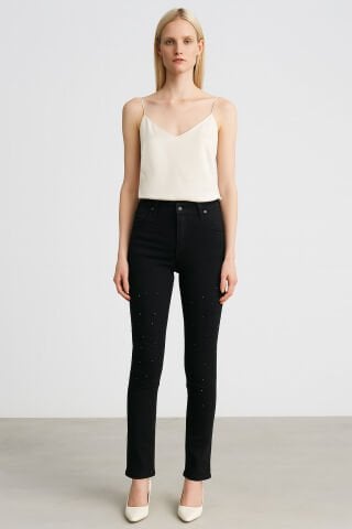 Siyah Taşlı Boru Paça Streç Pantalon