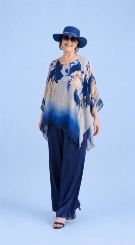 İtalyan İpek Lacivert Çiçek Desenleri Olan Degrade Pantalonlu Takım