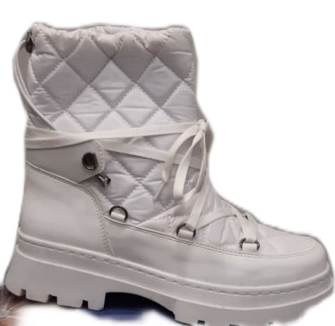 Beyaz Kapitone Kar  Boto