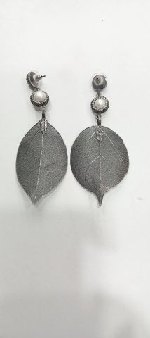 Telkari Tarzı Yaprak Modeli  Sallantılı Küpe