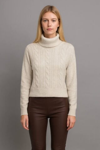 İtalyan  Bej Rengi Kısa Hakıki Yün Saç Örgülü Kazak