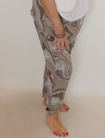 Su Dalgası Keten Beli Lastikli Dökümlü Yarım Şalvar Pantolon - Kahverengi