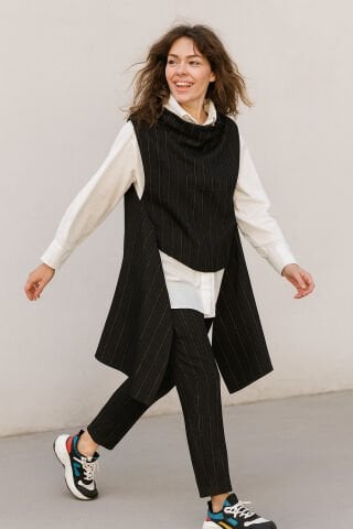 İtalyan Siyah Çizgili Borsalino Kumaş Asimetri Dik Yaka sweter Modeli Tunik
