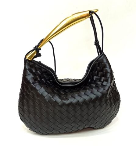 Siyah Sepet Örgü Dore Saplı Tasrım Çanta
