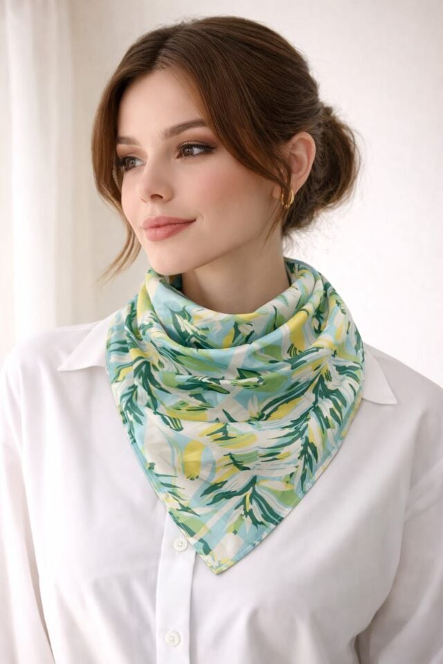 Çiçek Esintili Desenli Cotton Fular