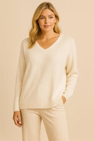 İtalyan  Kemik V Yaka Angora riko Kazak