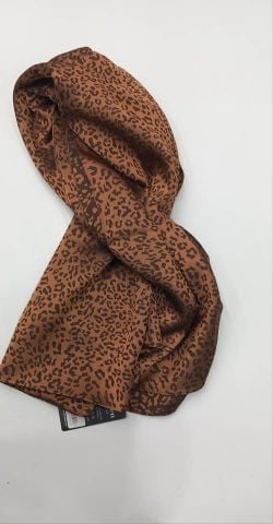 Taba Leopar Desenli Saten Fular