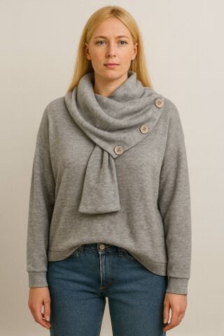 İtalyan Gri Rengi Atkılı Düğmeli Model Triko Kazak