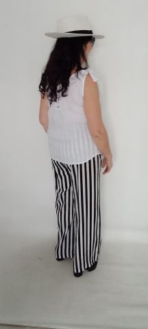 Büyük Beden Siyah Çizgili Viskon Beli Lastikli Pantalon