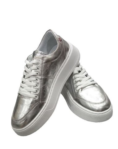 Gümüş Rengi Hakiki Deri Ortopedi Tabanlı Sneakers
