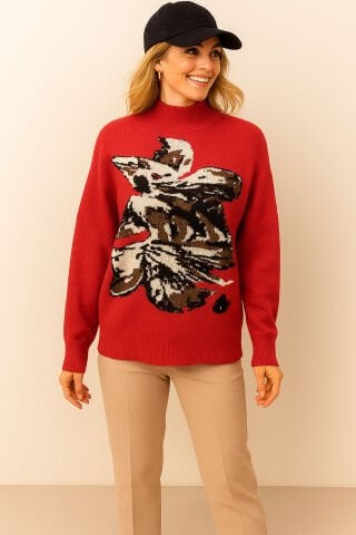 Kırmızı Dik Yaka Önü Desenli Triko Kazak