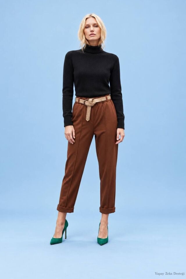 Koyu Kahve Rengi Mom Modeli  Streç  Pantalon