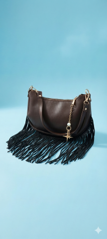 Kahverengi Püsküllü Aksesuarlı Uzun Saplı Postacı Çanta