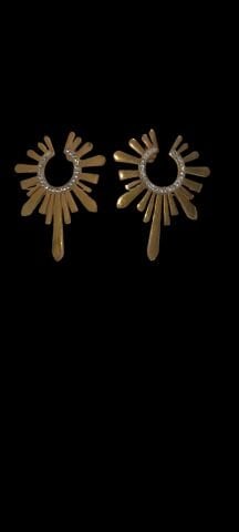 Gold Güneş Modeli Çelik Küpe