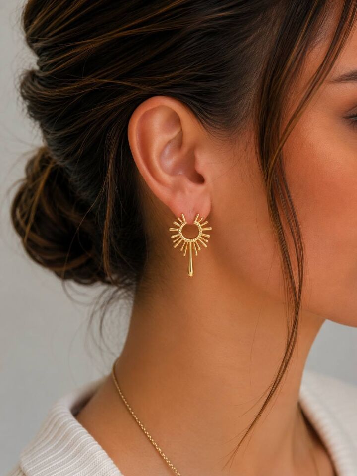 Gold Güneş Modeli Çelik Küpe