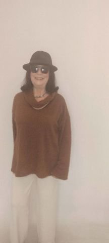 Büyük Beden Taba Degaje Pencereli Yaka Tüylü Yumuşacık Triko Kazak