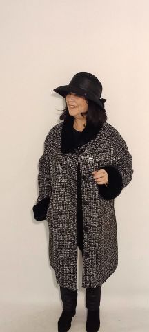 Büyük Beden Hakiki Deri Çift Taraflı Bir Yüzü Kırçıllı GriliDderi Diger Yüzü Siyah Peluş