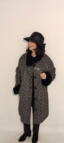 Büyük Beden Hakiki Deri Çift Taraflı Bir Yüzü Kırçıllı GriliDderi Diger Yüzü Siyah Peluş