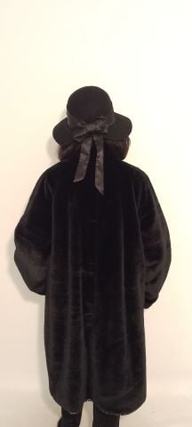 Büyük Beden Hakiki Deri Çift Taraflı Bir Yüzü Kırçıllı GriliDderi Diger Yüzü Siyah Peluş