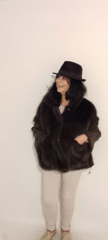 İtalyan Yuvarlak Yaka Düz Salaş Kemerli Triko Elbise