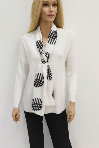 İtalyan Beyaz  Kendinden  Eşarplı  Salaş Triko