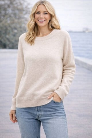 İtalyan Bel Rengi Yuvarlak Yaka Yün Triko Kazak