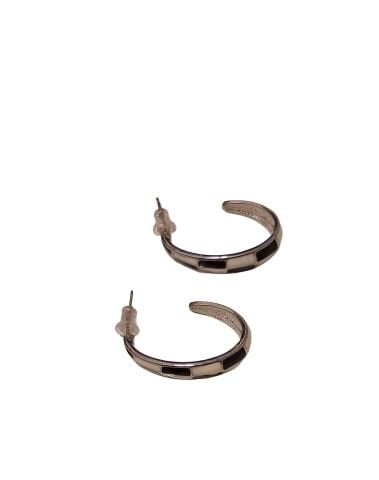 Siyah Beyaz Halka Küpe