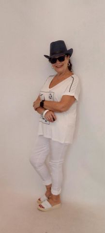 Büyük Beden Beyaz Marin Desenli Kısa Kollu Penye  Bluz