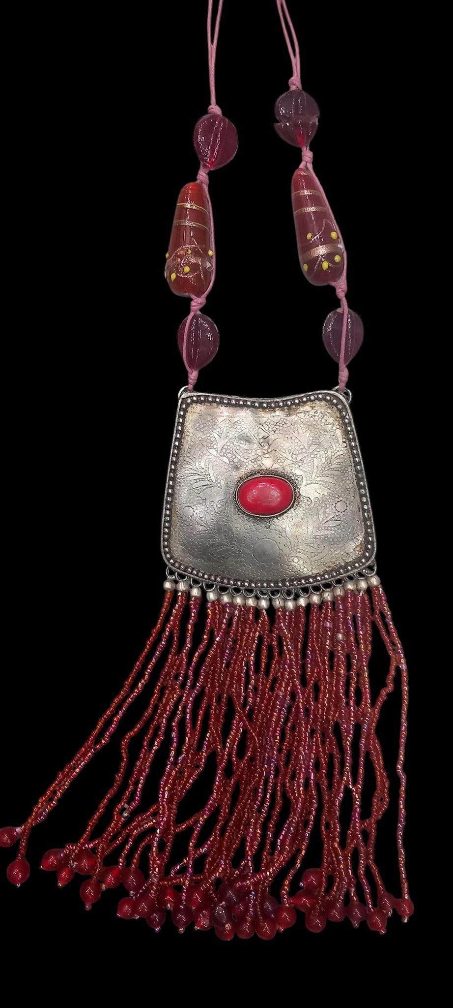 Tasarım Dogal Malzeme İle Üretimiş   Handmade Kolye