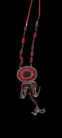 Tasarım Dogal Malzeme İle Üretimiş   Handmade Kolye