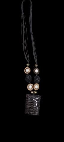 Tasarım Dogal Malzeme İle Üretimiş   Handmade Kolye