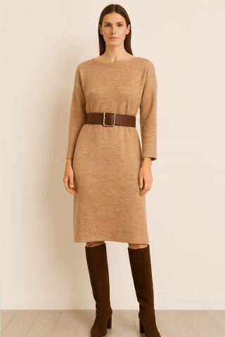 İtalyan Camel Rengi  Yuvarlak Yaka  Triko Elbise