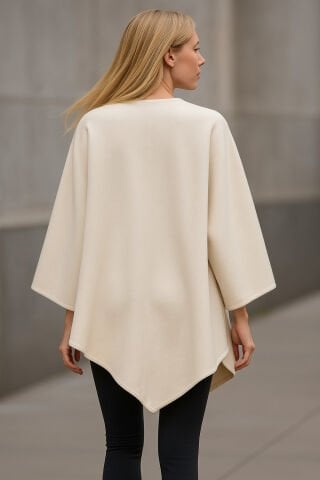 Kemik  Kaşe  Önü Geçmeli Pelerin