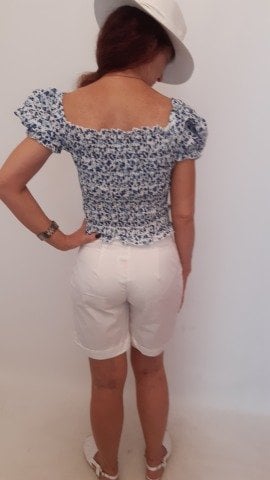Beyaz Mavi Ufak Floral Desenli Gipeli  Mini Bluz