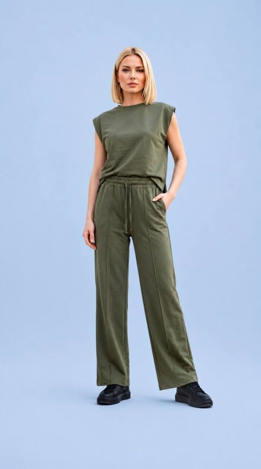Haki  Kolsuz Viskon Penye   Kısa Bluz Ve Pantalon Takım