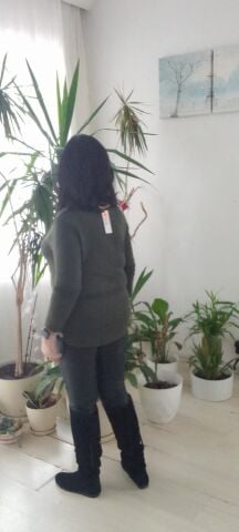 Haki Rengi V Yaka İtalyan İncecik Triko Bluz