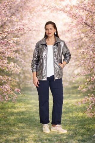 Gümüş  Rengi İnce Rüzgarlık