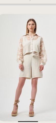 Bej Rengi Kolları  Fistolu  Gömlek