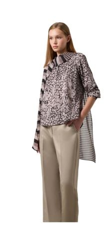 Bej Siyah Renklerinde Leopar Ve Çizgili Kumaş Kombinli  İpek Bluz