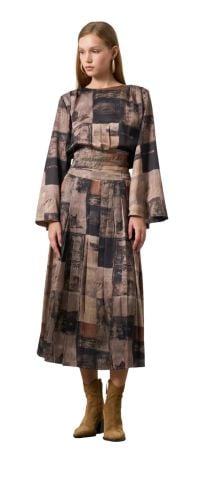 Haki Desenli Belden Bağlı İpekli Bol Kollu Bluz