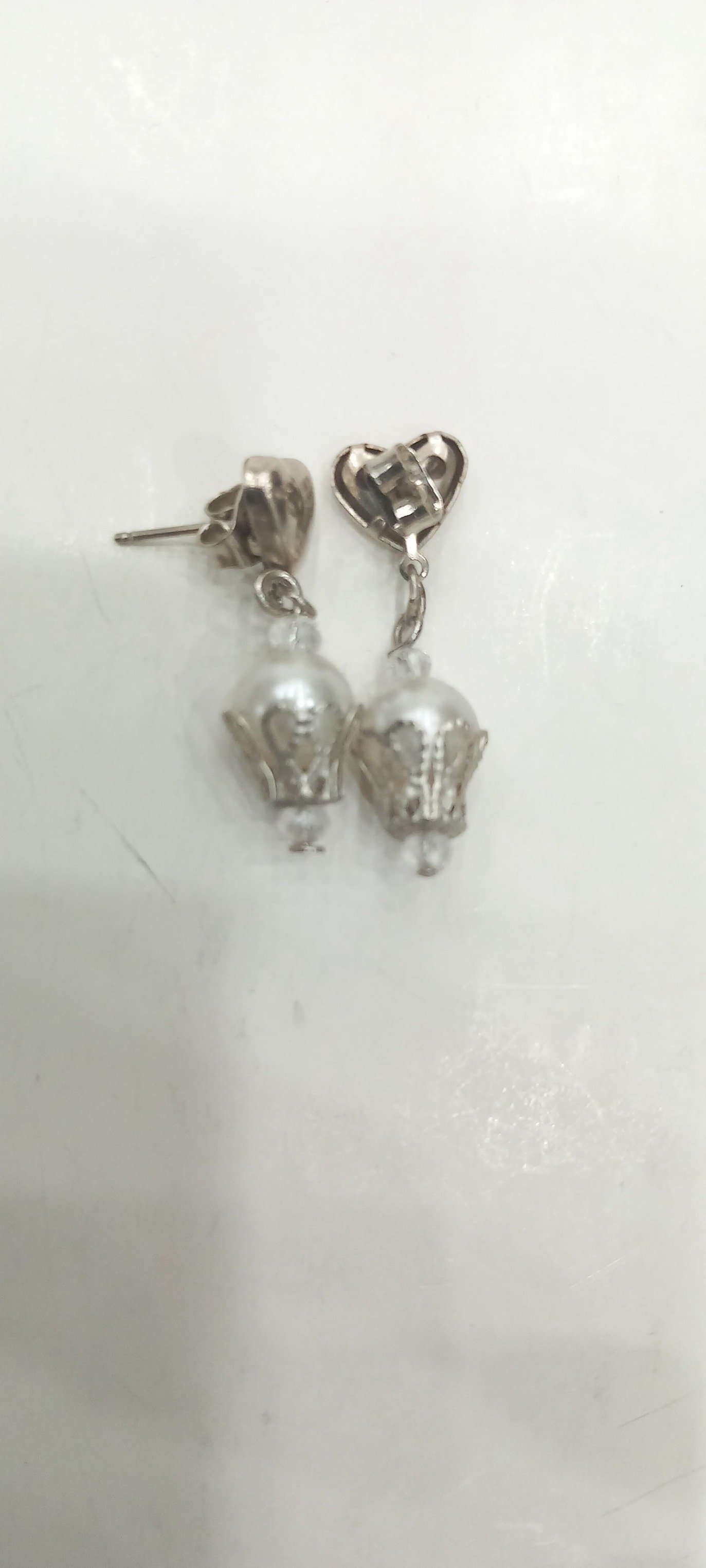 Gümüş Rengi  İncili  Küpe