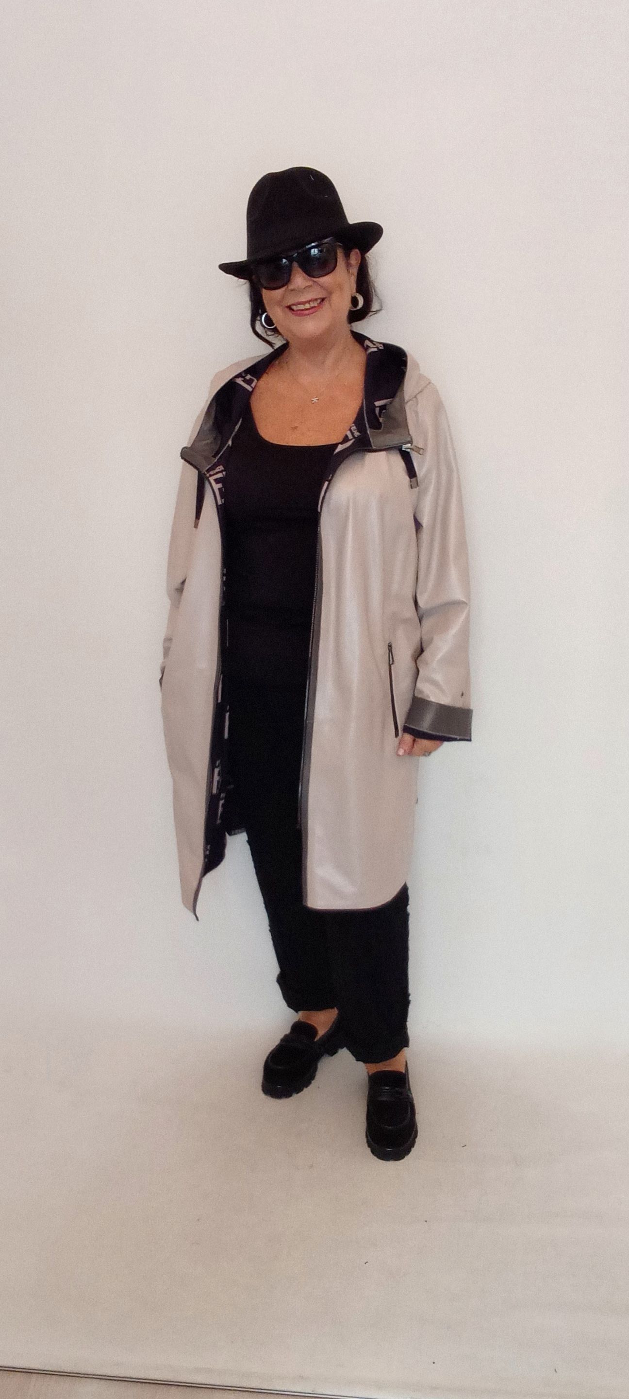 Hakiki Deri  Kemik Rengi Sedef Kapşonlu Çift Taraflı Pardesü Havasında  Kaban