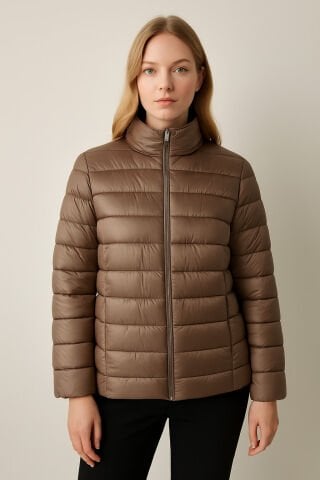 İtalyan Üstü  Kaşmir  İçi Şişme Ve  Kapşonlu Kaban