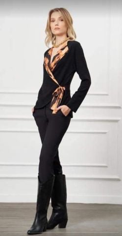 Siyah Yakası Camel Zebra Kruvaze Örme Kumaş Bluz