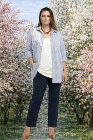 Mavi Çizgili Çiçek Fistolu Uzun   Poplin Gömlek